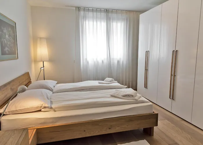 公寓 Chesa Chalavus -